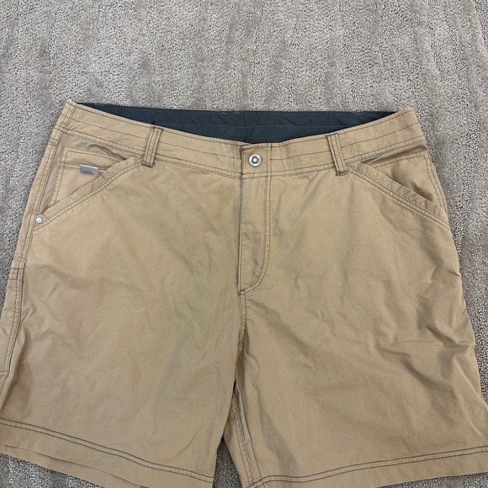 NWOT men’s Kühl shorts